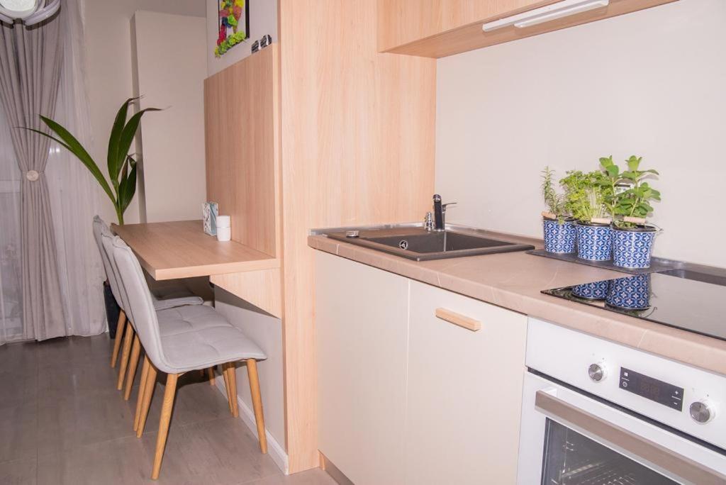 Anda Apartment Мамая Екстериор снимка